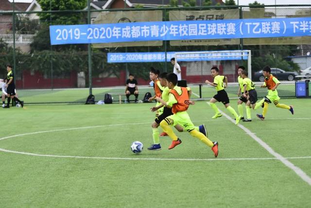 电讯报谈利物浦球员未来：出售麦卡利斯特等人，听取加克波报价
